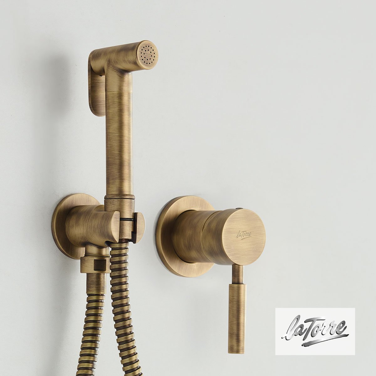 86cb46e1-ccbb-45e7-80ee-11f581de1d07 ΜΙΚΤΗΣ 1 ΕΞΟΔΟΥ FLUSH-MIX TECH LA TORRE ANTIQUE BRASS - Image 1